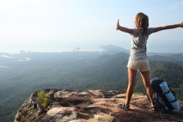 Traveling Without Expectations